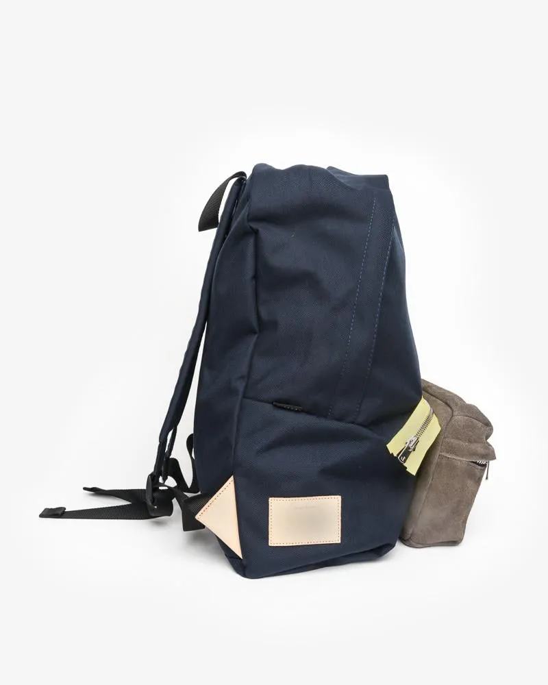 Backpack in Navy