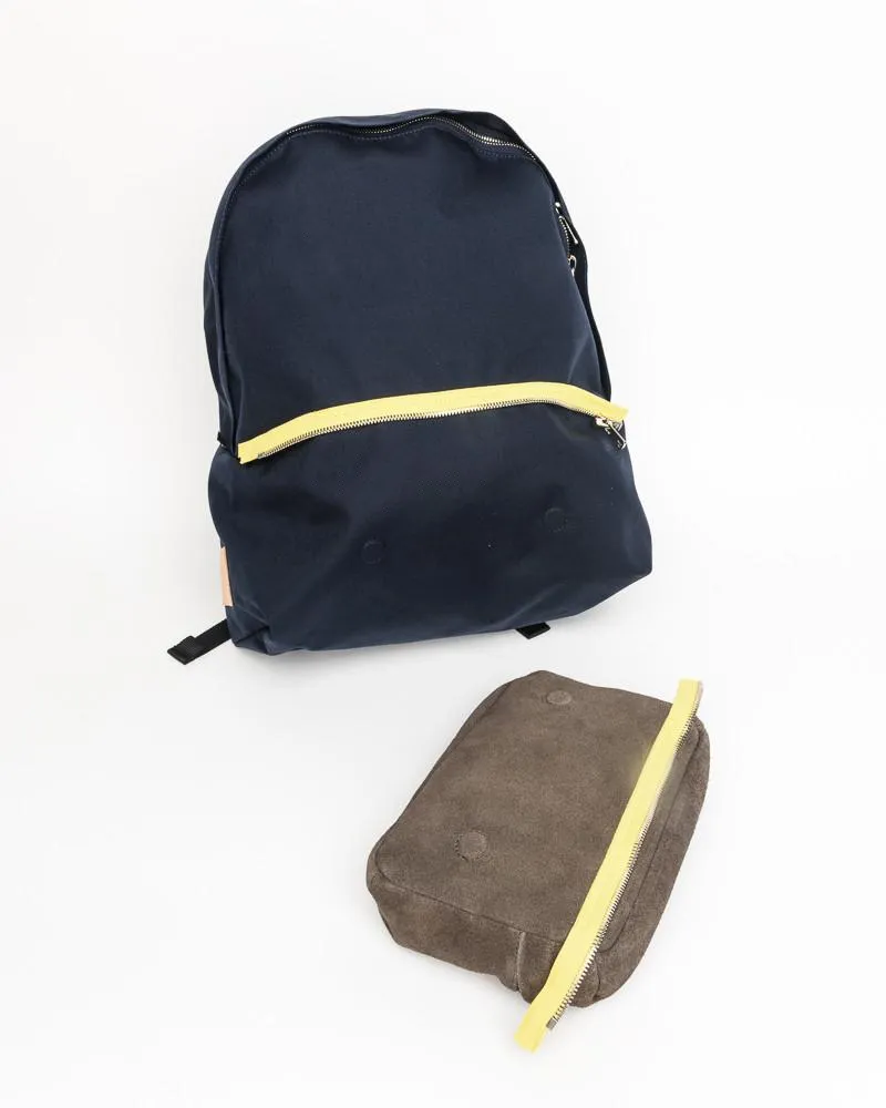 Backpack in Navy